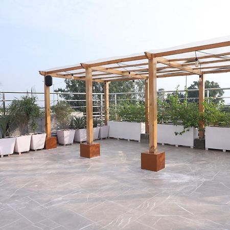 Hotel Northwind, Kharar, Mohali エクステリア 写真