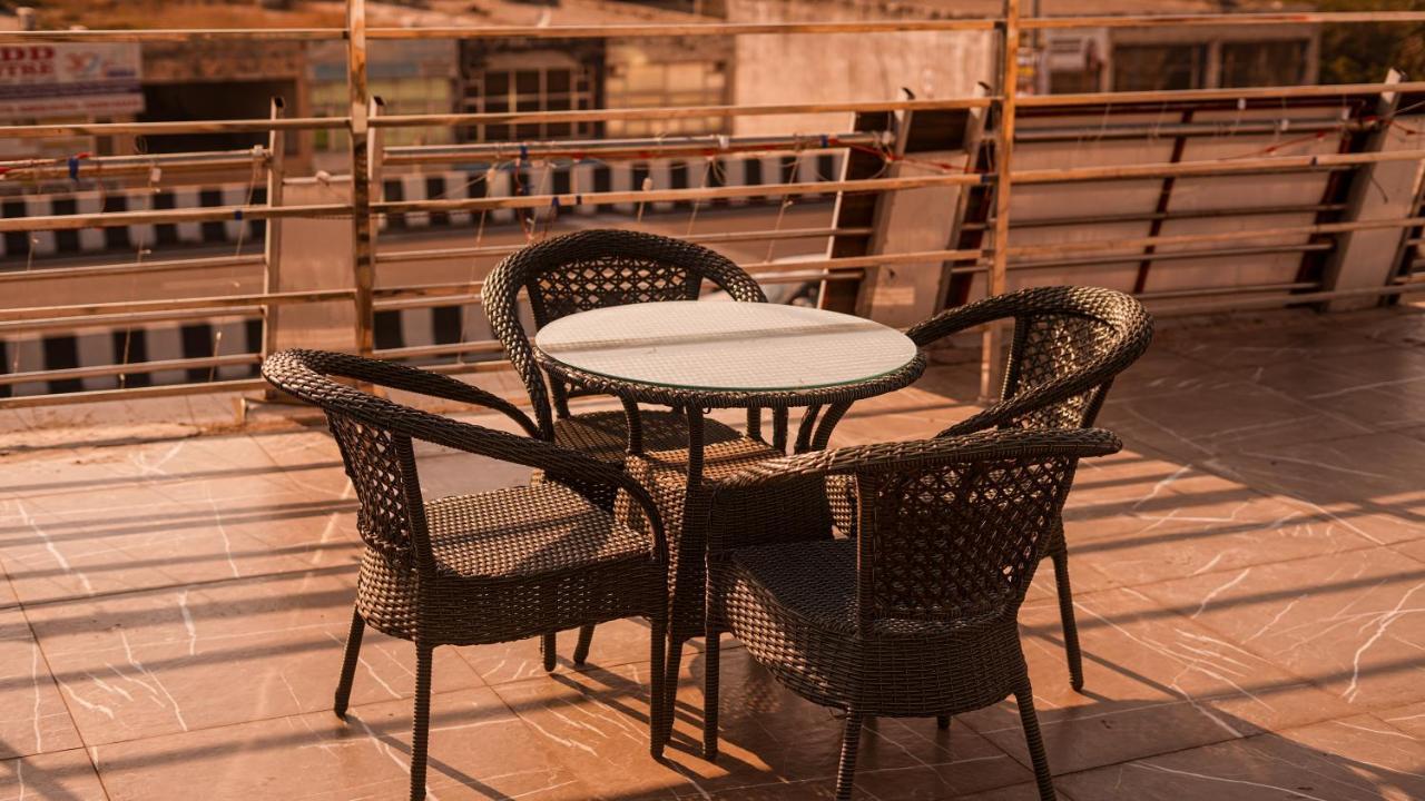 Hotel Northwind, Kharar, Mohali エクステリア 写真